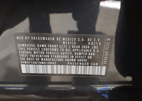 2017 Volkswagen Golf Gti S 4-Door z USA, uszkodzony, nr VIN 3VW4T7AU7HM010842